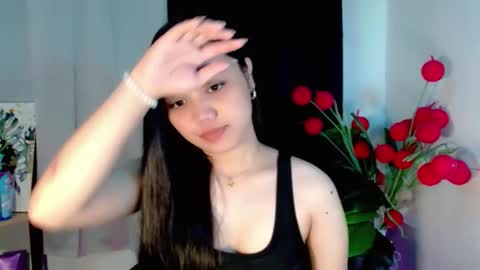 hilarymolly online show from December 2025 09:01:01 PM