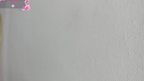 Snapshot of hilarythomsom chatting on February 2026 12:10:01 PM Hilary Thomsom online show from February 2026 12:10:01 PM