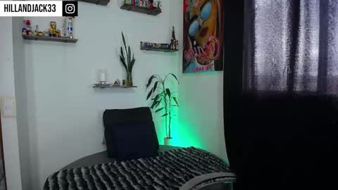 Snapshot of hill_and_jack chatting on October 2025 12:55:01 PM Hill and Jack online show from October 2025 12:55:01 PM