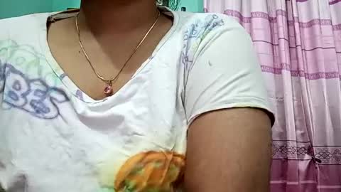 Snapshot of himuhimu22 chatting on January 2025 10:34:02 AM himuhimu22 online show from January 2025 10:34:02 AM