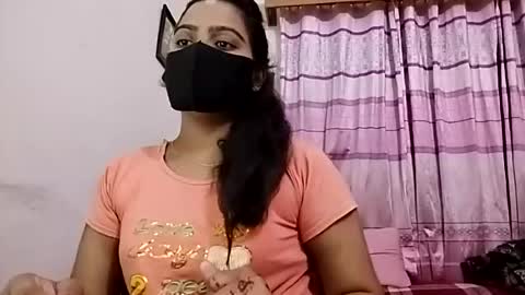 himuhimu22 online show from June 2026 07:30:02 PM