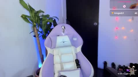 hinata online show from January 2025 11:10:02 PM