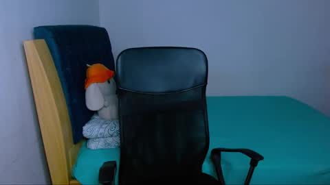      0600AM-1100AM - online show from March 2026 02:01:01 PM