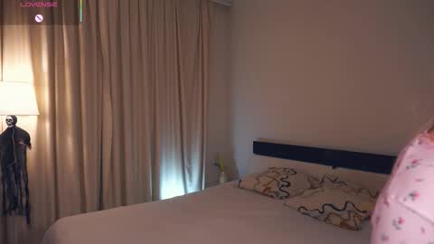 Leya Day Mary Night   PvT Open online show from November 2025 02:32:02 AM