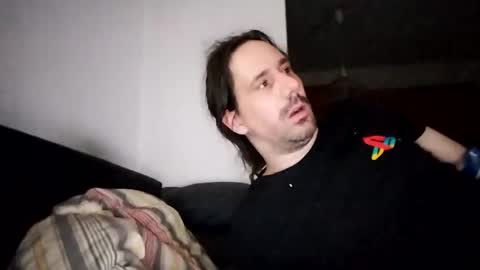 Snapshot of hmuench85 chatting on February 2025 08:13:02 AM H online show from February 2025 08:13:02 AM