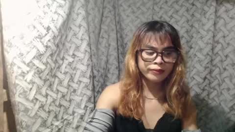 Snapshot of hoelyaurora chatting on July 2026 04:21:01 PM Aurora3 online show from July 2026 04:21:01 PM