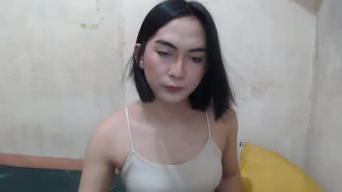 Kim3 online show from May 2026 12:21:01 PM