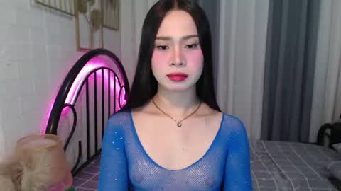 Snapshot of hoelymolly chatting on July 2026 06:58:02 PM hoelymolly online show from July 2026 06:58:02 PM