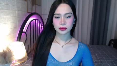 Snapshot of hoelymolly chatting on July 2026 07:18:02 PM hoelymolly online show from July 2026 07:18:02 PM