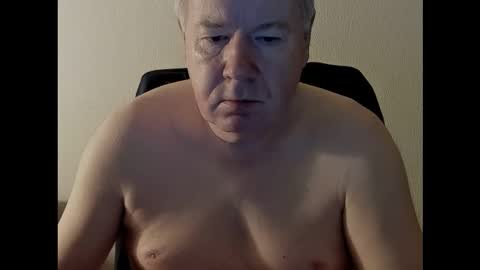 Holger online show from September 2025 04:12:02 AM