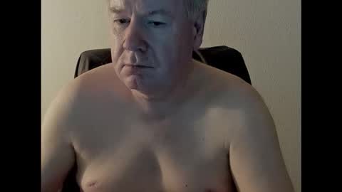 Holger online show from October 2025 01:17:02 PM