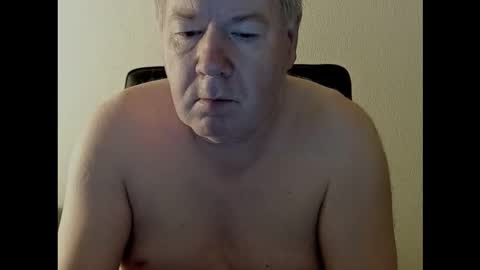 Holger online show from November 2025 04:03:01 AM