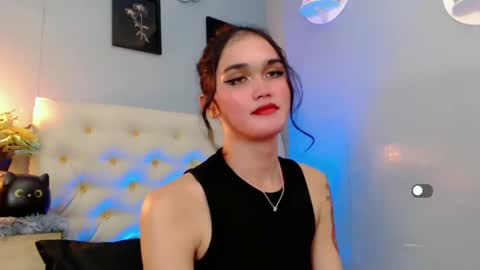 Apple online show from December 2024 04:31:02 AM