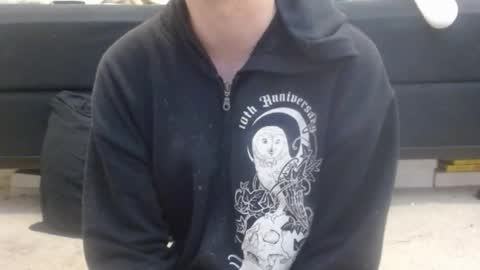 Holly Hawkes online show from March 2025 02:25:01 AM