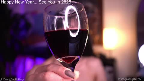 Holly Linder online show from December 2024 05:23:01 AM