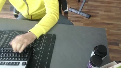 hollymollysucker online show from February 2025 01:03:01 PM