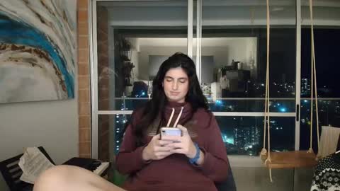 hollyshit_ online show from October 2025 12:33:02 AM