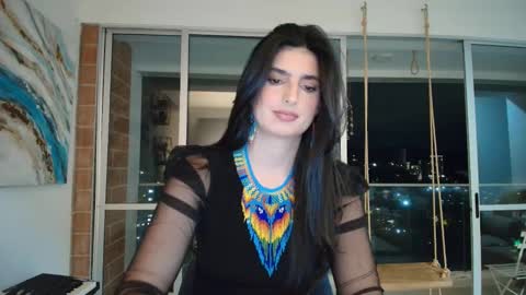 hollyshit_ online show from December 2025 11:44:01 PM