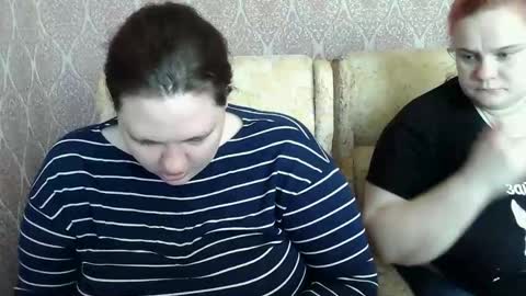 Snapshot of hollyxeva chatting on April 2026 03:49:02 PM HollyXEva online show from April 2026 03:49:02 PM