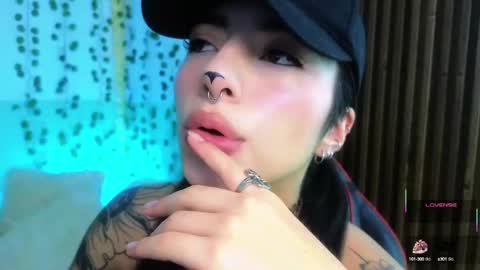 holly online show from January 2025 06:21:01 PM