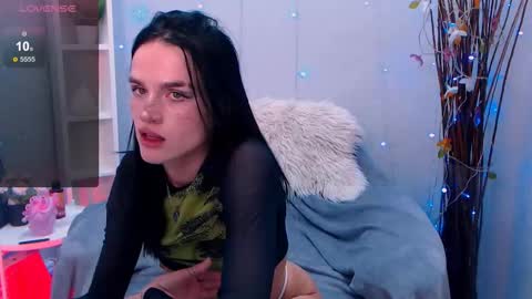 Holy girl online show from October 2025 02:00:02 AM