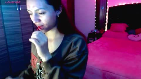 Snapshot of holy_juli2 chatting on November 2025 03:39:02 AM Juli online show from November 2025 03:39:02 AM