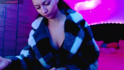 Snapshot of holy_juli2 chatting on November 2025 03:38:01 AM Juli online show from November 2025 03:38:01 AM