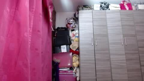 Juli online show from March 2026 05:08:02 AM