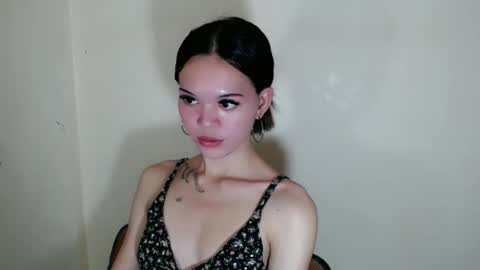 holy_maxine online show from November 2025 11:45:01 AM