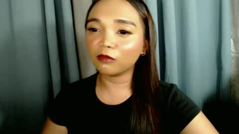 Snapshot of holy_shine chatting on June 2026 08:54:01 PM Bella online show from June 2026 08:54:01 PM