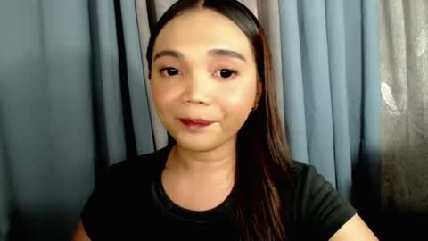 Snapshot of holy_shine chatting on July 2026 08:42:02 AM Bella online show from July 2026 08:42:02 AM