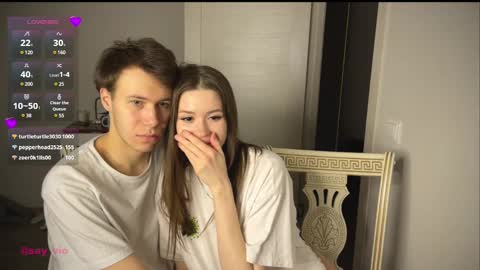 Snapshot of holybabe342 chatting on February 2025 04:17:02 PM Vio online show from February 2025 04:17:02 PM