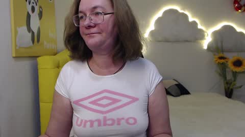 holymilfa online show from February 2025 05:18:02 PM