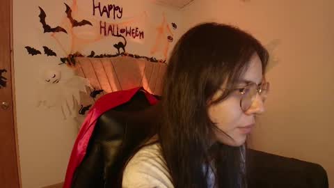   online show from October 2025 02:29:02 PM