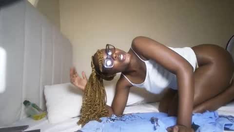 Snapshot of honey_drop1 chatting on May 2026 09:38:02 AM honey drop online show from May 2026 09:38:02 AM