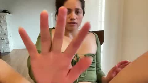 Snapshot of honey_laila chatting on February 2025 12:54:02 AM honey_laila online show from February 2025 12:54:02 AM