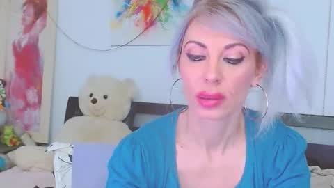 Snapshot of honey_lara chatting on March 2026 11:55:01 PM honey_lara online show from March 2026 11:55:01 PM