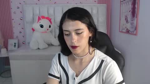 HONEY  online show from January 2025 11:15:02 PM