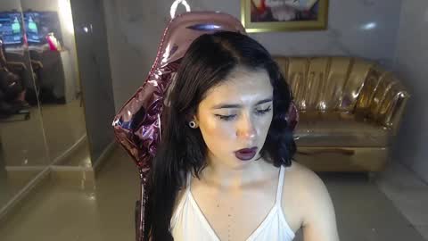HONEY  online show from February 2025 07:02:01 PM