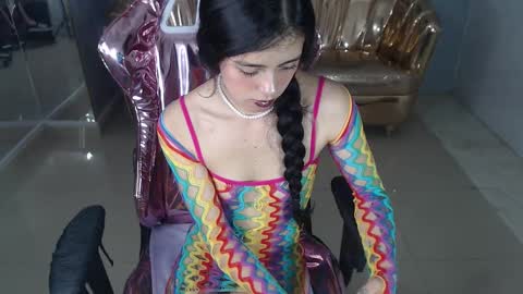 HONEY  online show from February 2025 04:24:02 PM