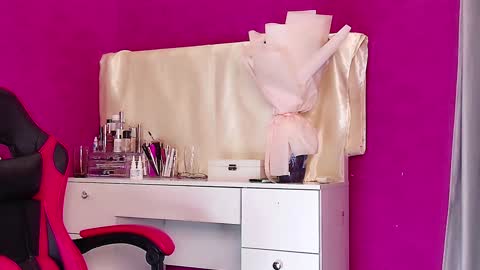 Snapshot of honey_yani chatting on December 2024 10:00:01 PM yani online show from December 2024 10:00:01 PM