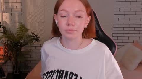 honeyautumn online show from December 2024 03:10:02 AM