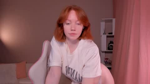 honeyautumn online show from February 2025 12:54:02 AM