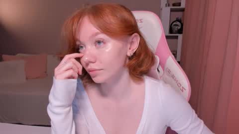 honeyautumn online show from March 2025 12:44:01 AM