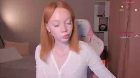 honeyautumn online show from October 2025 09:48:01 PM