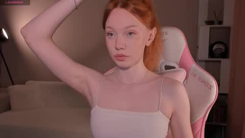 honeyautumn online show from February 2026 01:26:01 AM