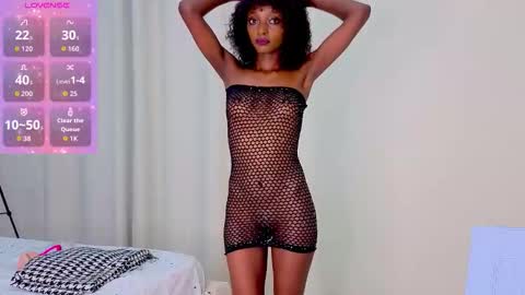 Snapshot of honeybloom_26 chatting on February 2026 02:31:02 AM Keisha online show from February 2026 02:31:02 AM