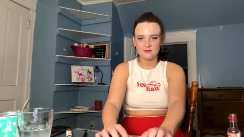 Snapshot of honeydrippinbunny chatting on May 2026 01:57:16 AM HoneyDrippinBunny online show from May 2026 01:57:16 AM