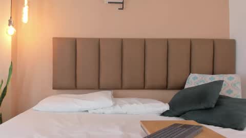 honeygray02 online show from October 2025 12:17:01 PM