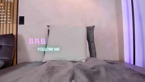 Sofia independent model online show from February 2025 11:22:02 AM